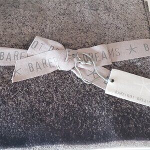 NWT: Barefoot Dreams Confetti Scarf